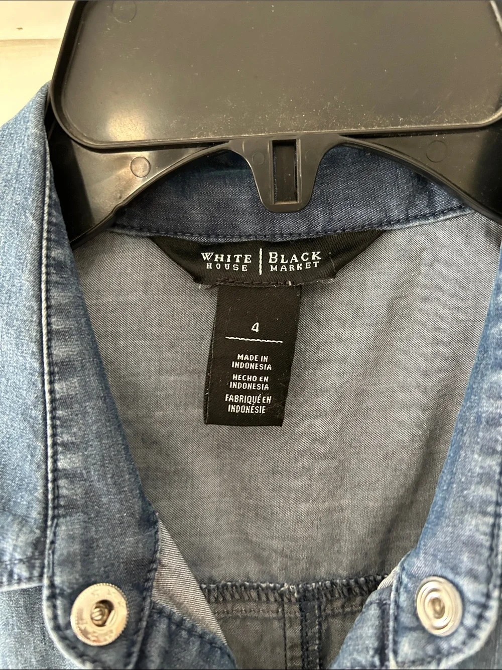 White House Black Market Sleeveless Denim Button-Front Shirt - Blue